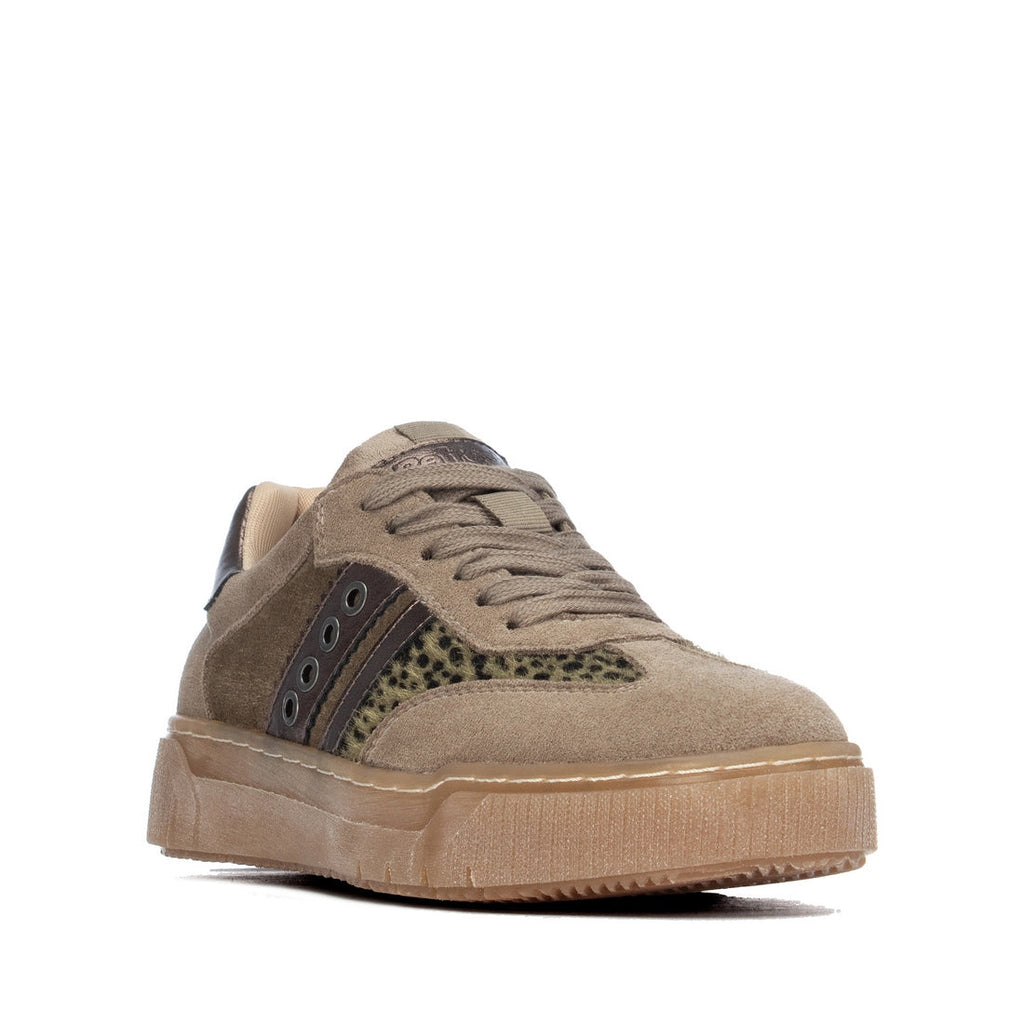Baskets à lacets empiècement léopard Kaki Refresh