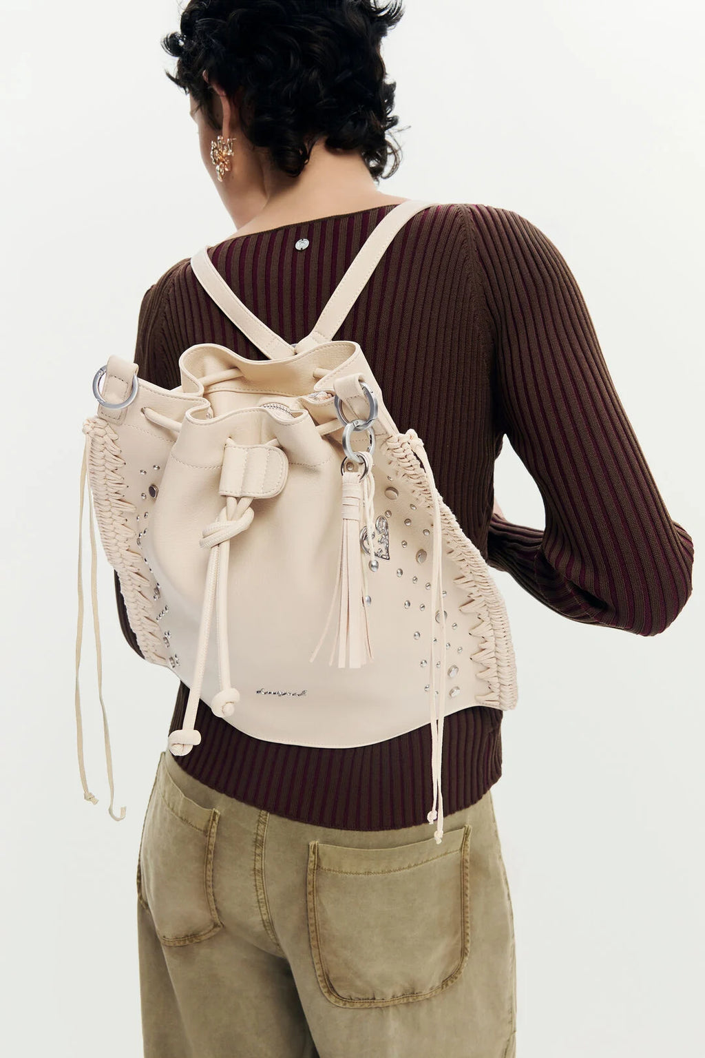 Sac à dos brodé froncé