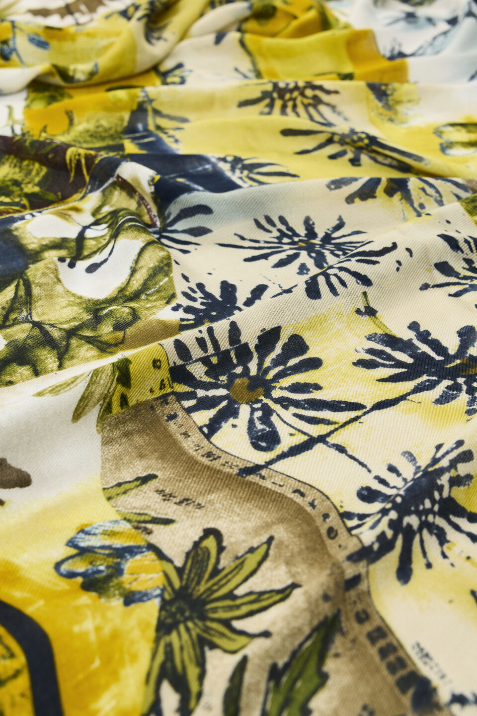 Foulard Blossira Vert Militaire Desigual, vue 4