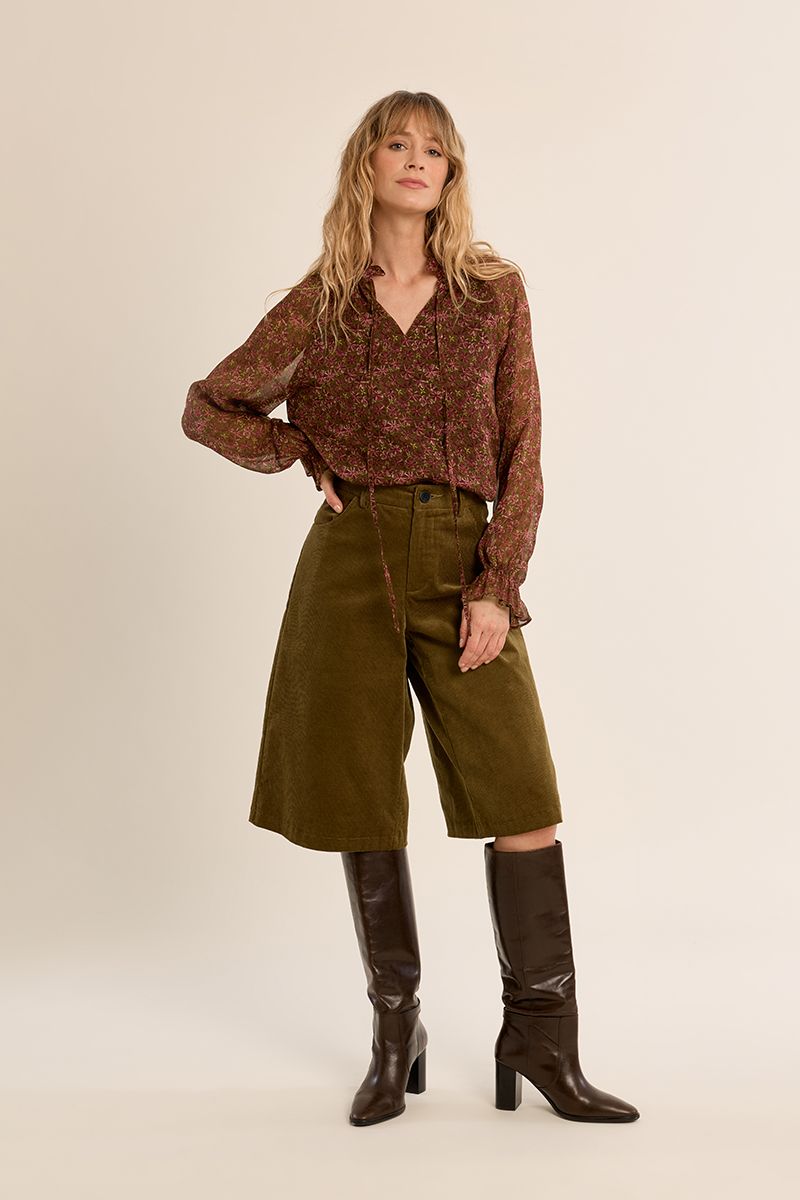 Blouse fleurie semi-transparente Olga Molly Bracken – vue 3