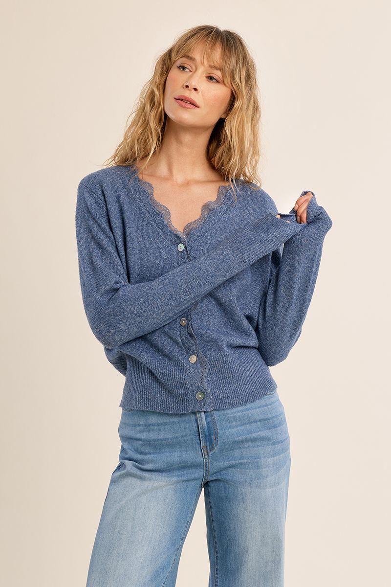 Cardigan court festonné de dentelle Bleu Denim Molly Bracken – vue 1
