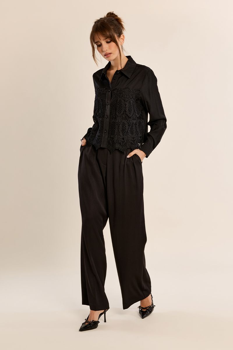 Chemise courte brodée Noir Molly Bracken – vue 3