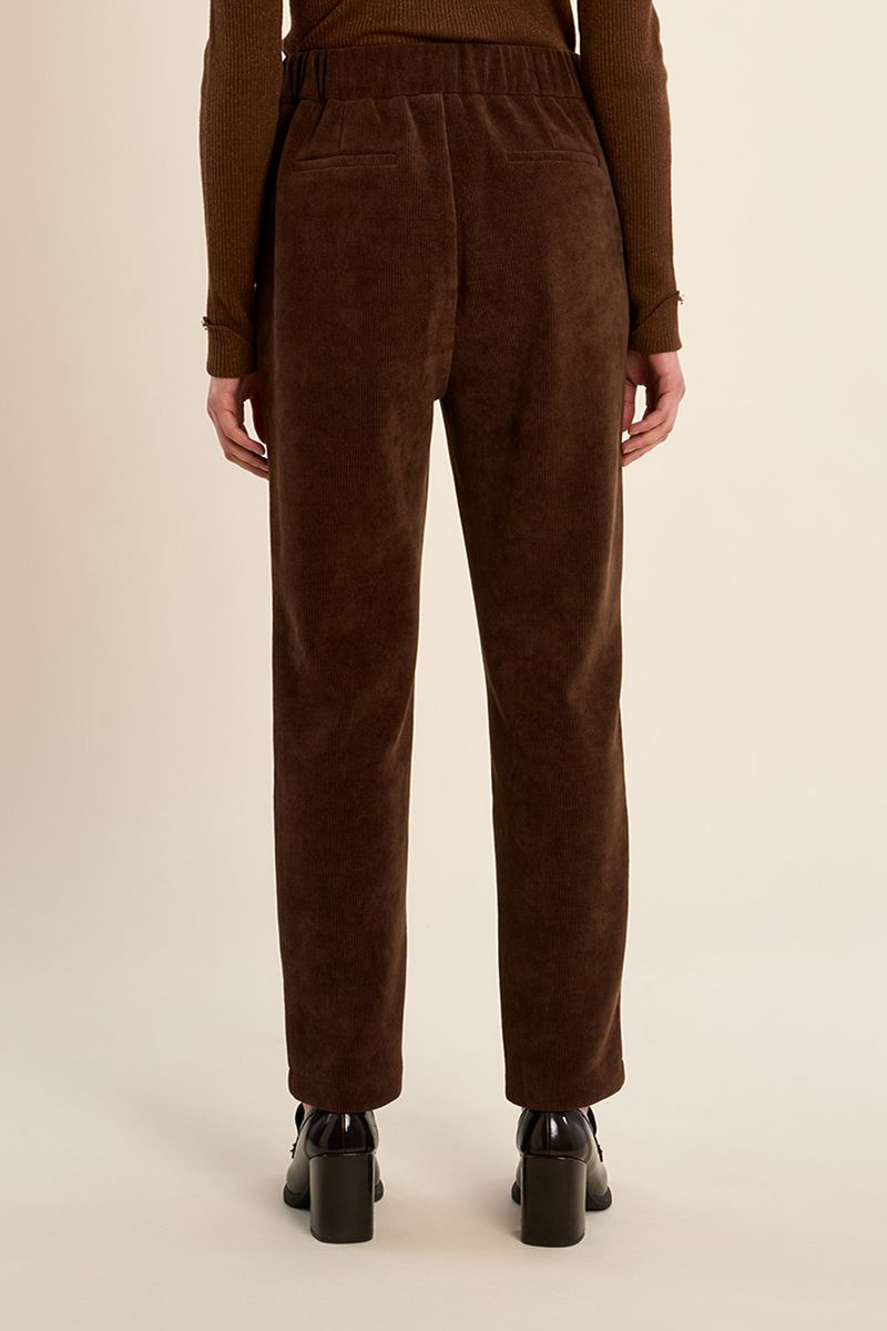 Pantalon carotte en velours Chocolat Molly Bracken – vue 4
