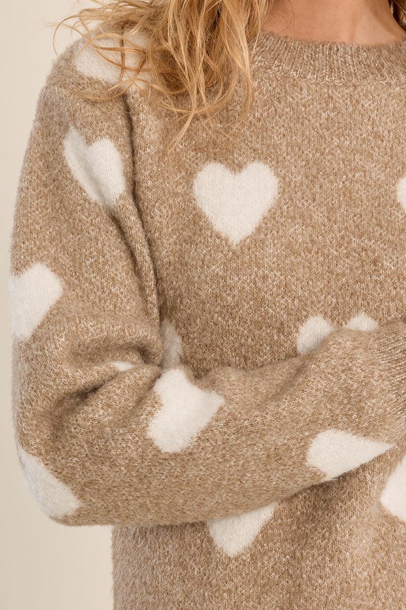 Pull droit motif cœur Beige Molly Bracken – vue 2