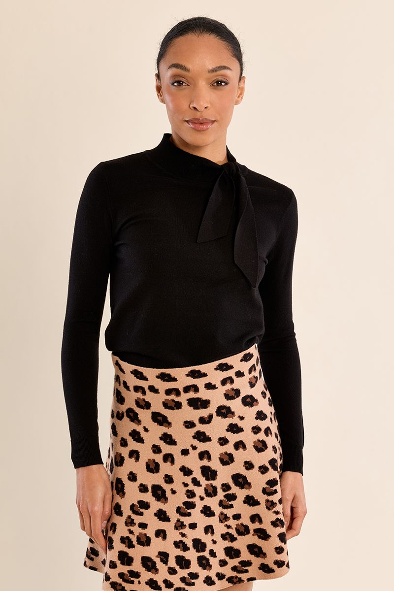 Pull en maille fine détail nœud Noir Molly Bracken – vue 4