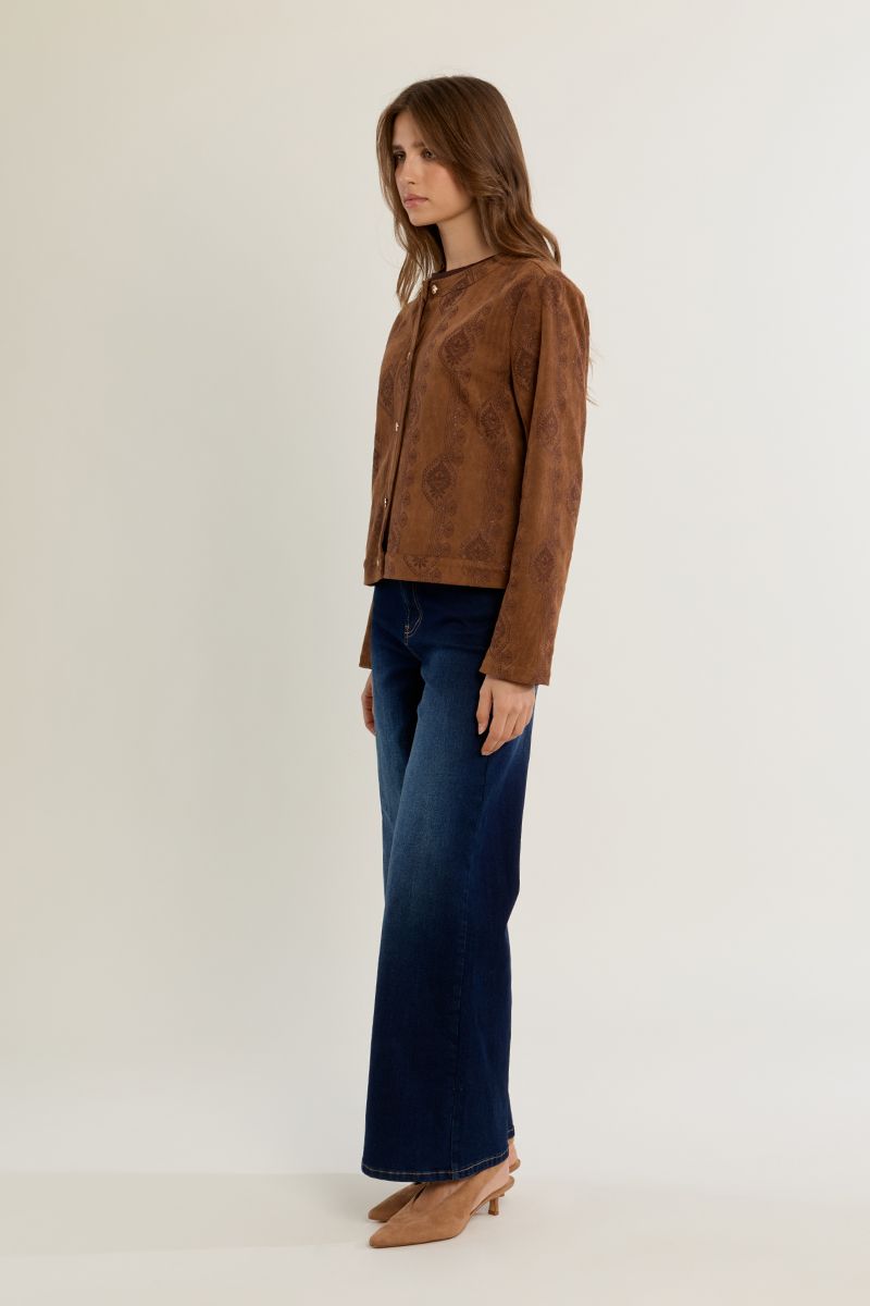 Veste courte bohème en suédine Camel Molly Bracken – vue 3