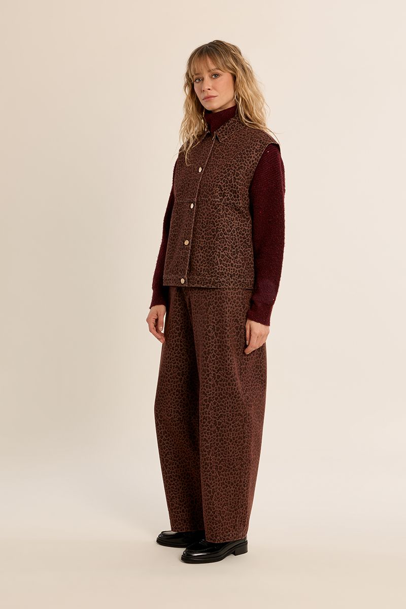 Veste en denim sans manches léopard Marron Molly Bracken – vue 3