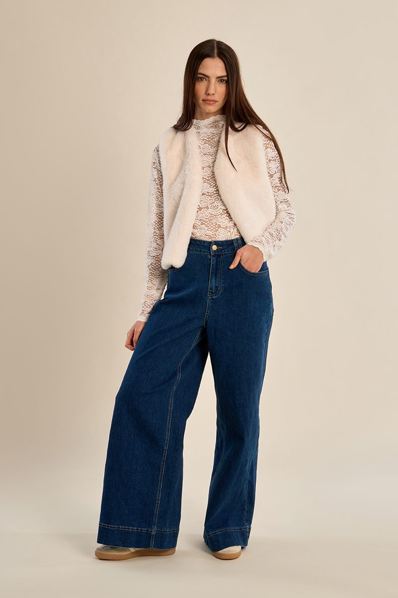Veste sans manches en fausse fourrure Écru Molly Bracken – vue 3