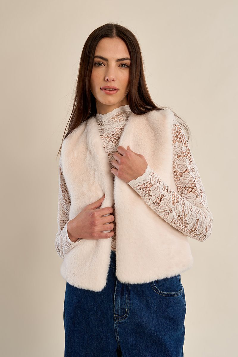 Veste sans manches en fausse fourrure Écru Molly Bracken – vue 1