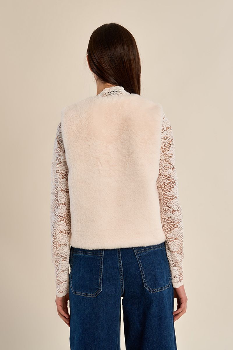 Veste sans manches en fausse fourrure Écru Molly Bracken – vue 5