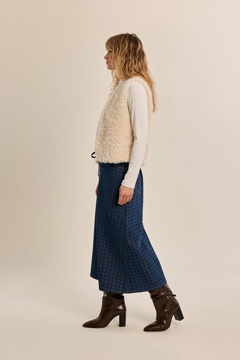 Veste sans manches imitation mouton Écru Molly Bracken – vue 3